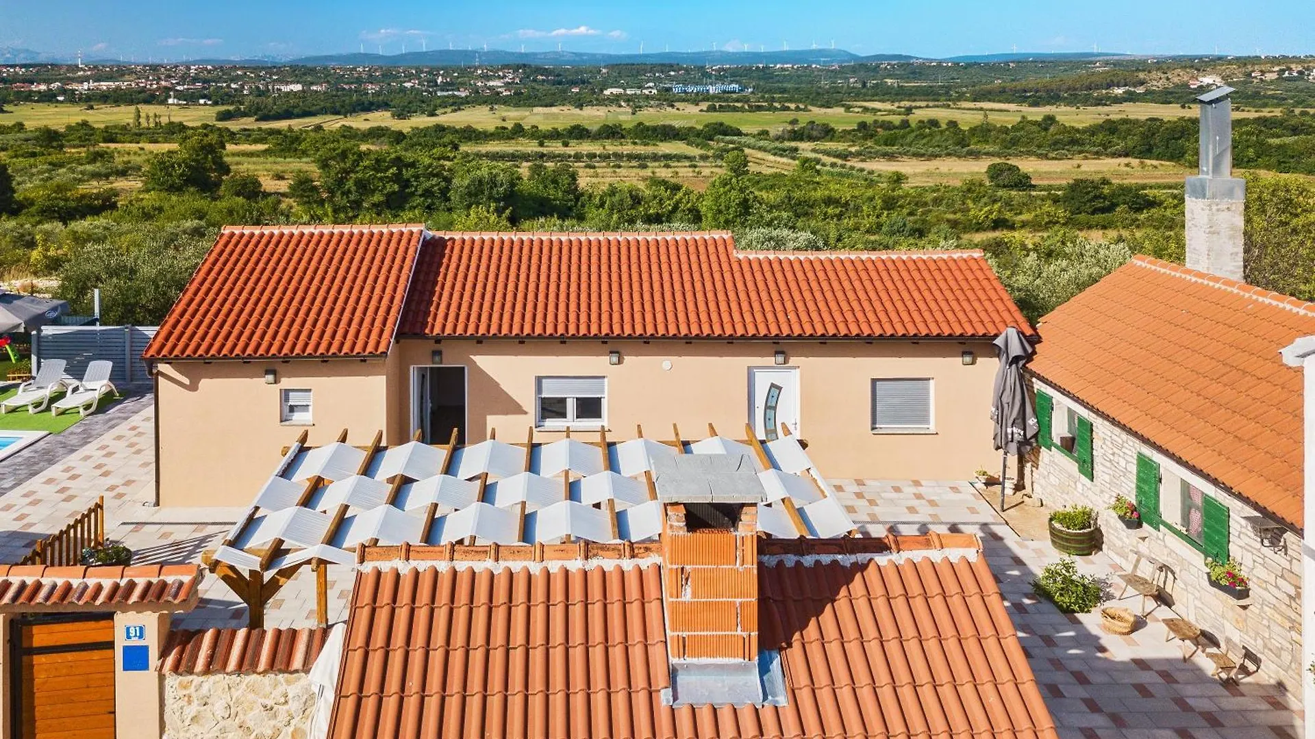 Countryside Holiday Home - Pool - Big Terrace Benkovac